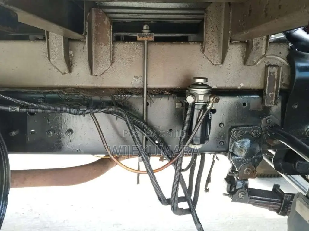 Tata 1109 2011 Lorry (Used)
