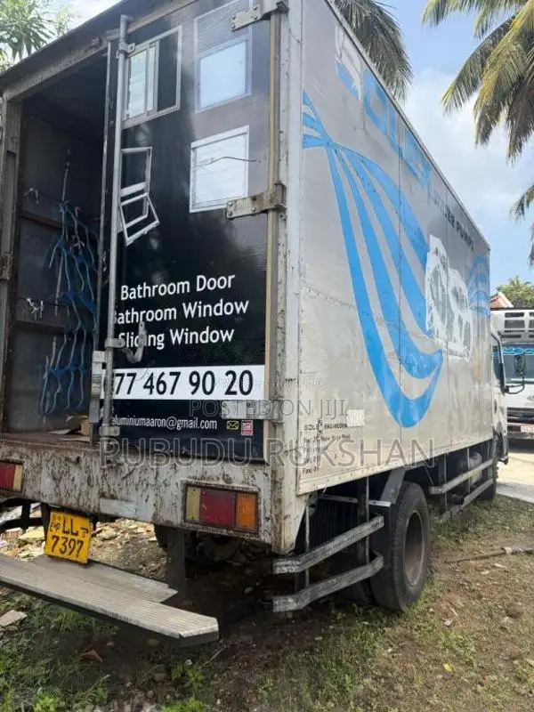Nissan Cabstar 2006 Lorry (Used)
