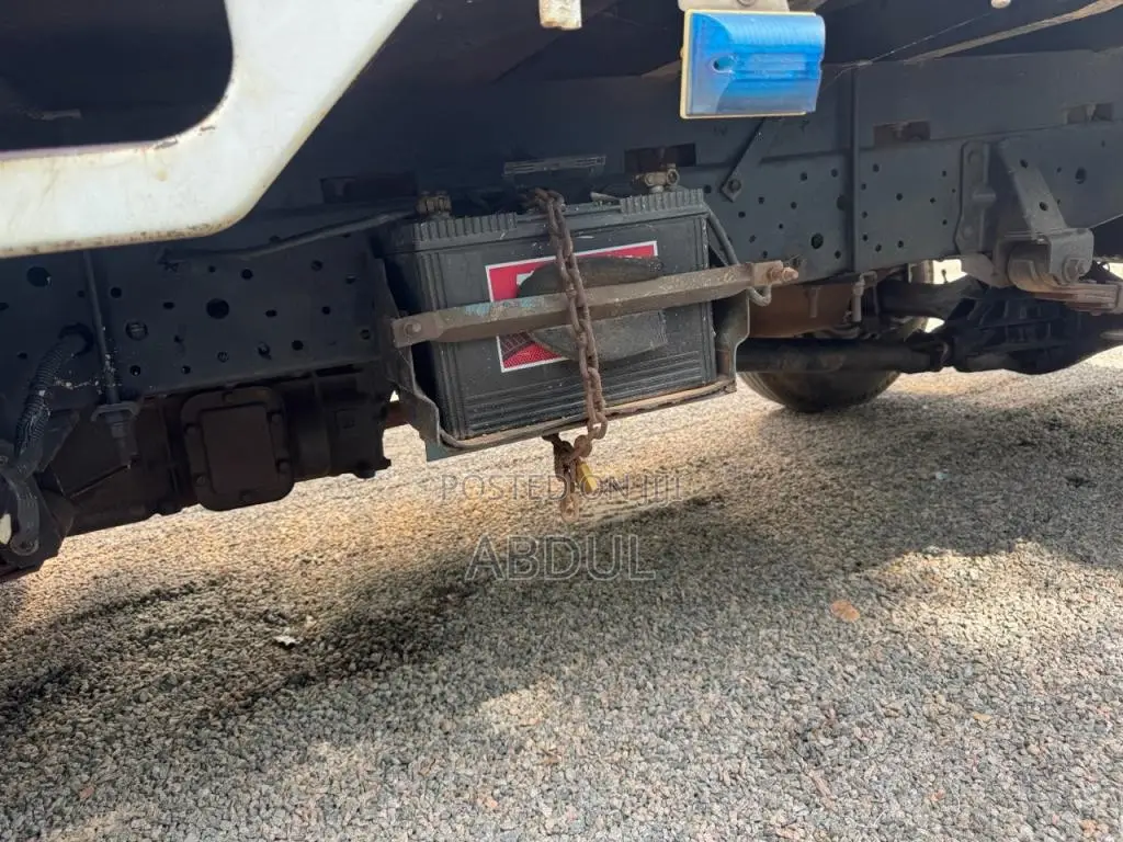 Isuzu NHR 1993 Lorry (Used)