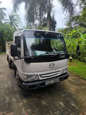 Mazda Titan 2002 Lorry (Used)
