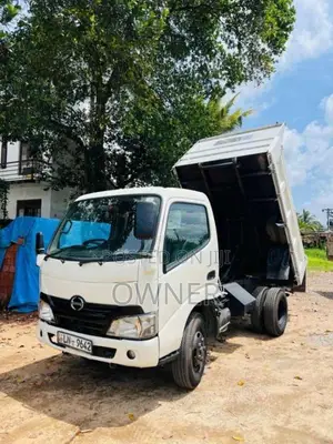 HINO 1 Cube Tipper 2018 Lorry (Used)