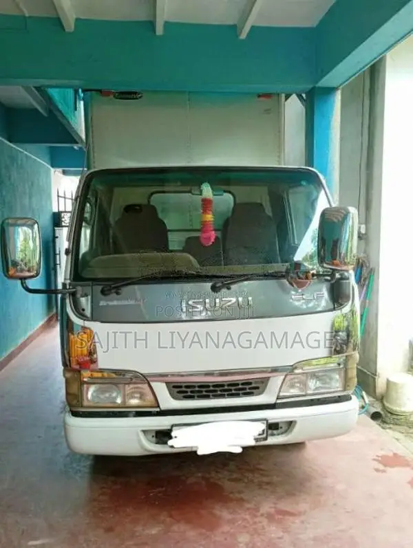 Isuzu ELF 2007 Lorry (Used)