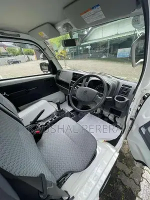 Suzuki Carry 4WD 2024 Lorry Unregistered (Recondition)