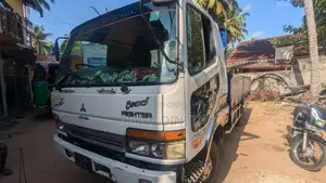 Mitsubishi Fuso 1994 Lorry (Used)