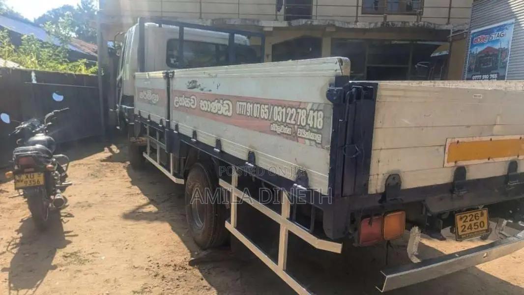 Mitsubishi Fuso 1994 Lorry (Used)
