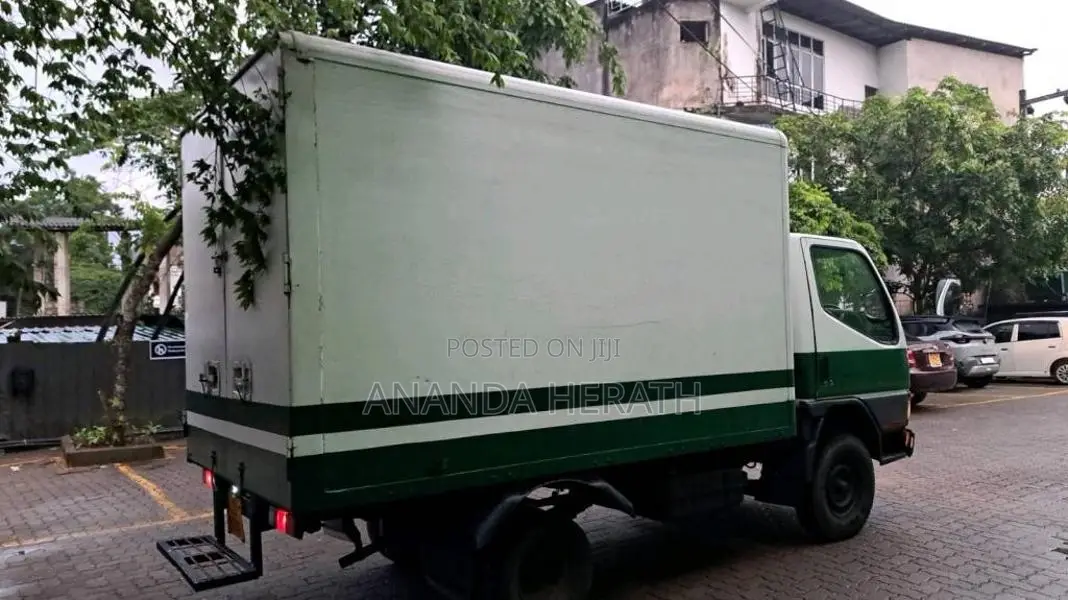 Mitsubishi Freezer 1998 Lorry (Used)