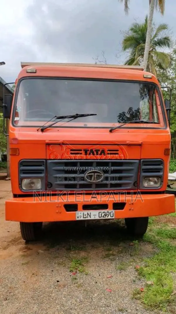 Tata 2518 2017 Lorry (Used)