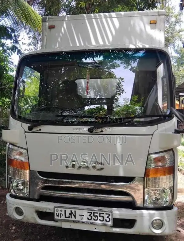 JAC Full Body 2017 Lorry (Used)