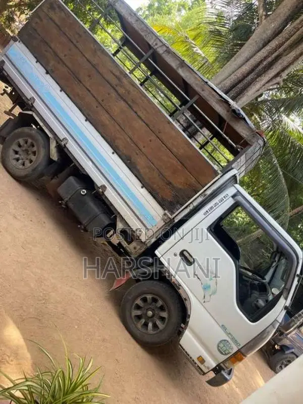 Isuzu Isuzu 2004 Lorry (Used)