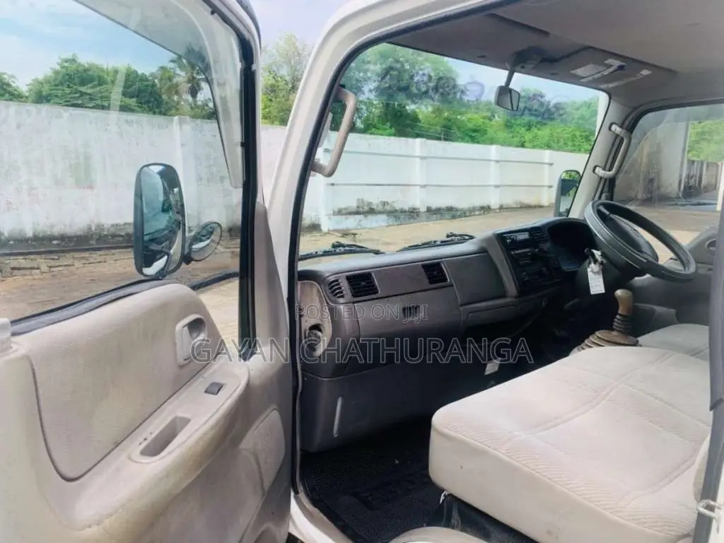 Mazda Titan 2006 Lorry (Used)