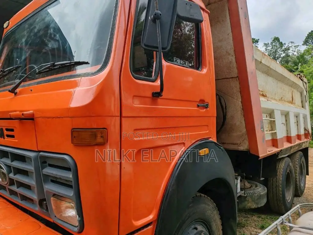 Tata 2518 2017 Lorry (Used)