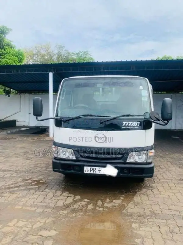 Mazda Titan 2006 Lorry (Used)