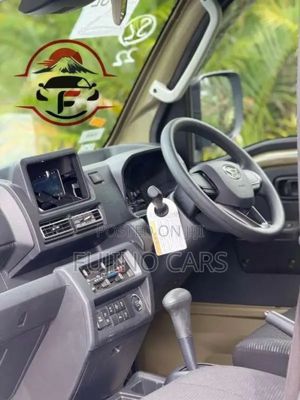 Daihatsu Hijet 2023 Lorry Unregistered (Recondition)