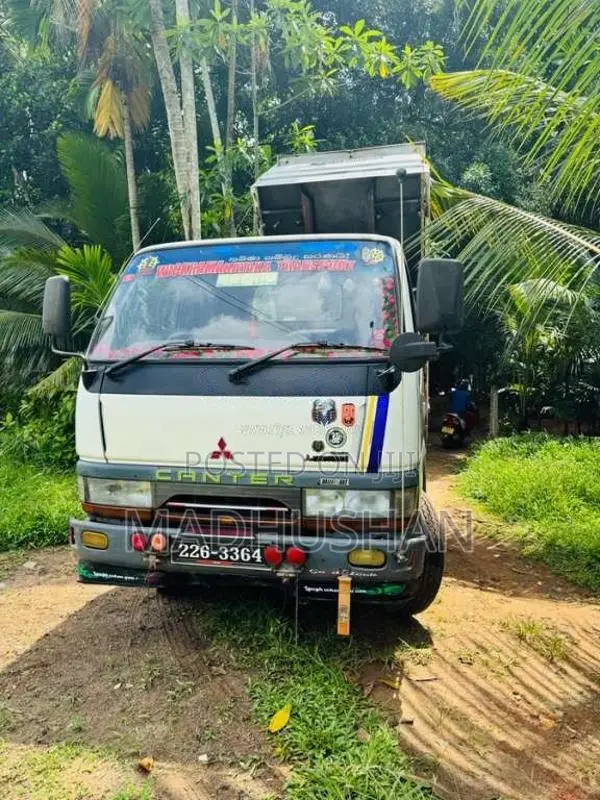 Mitsubishi Canter 1994 Lorry (Used)