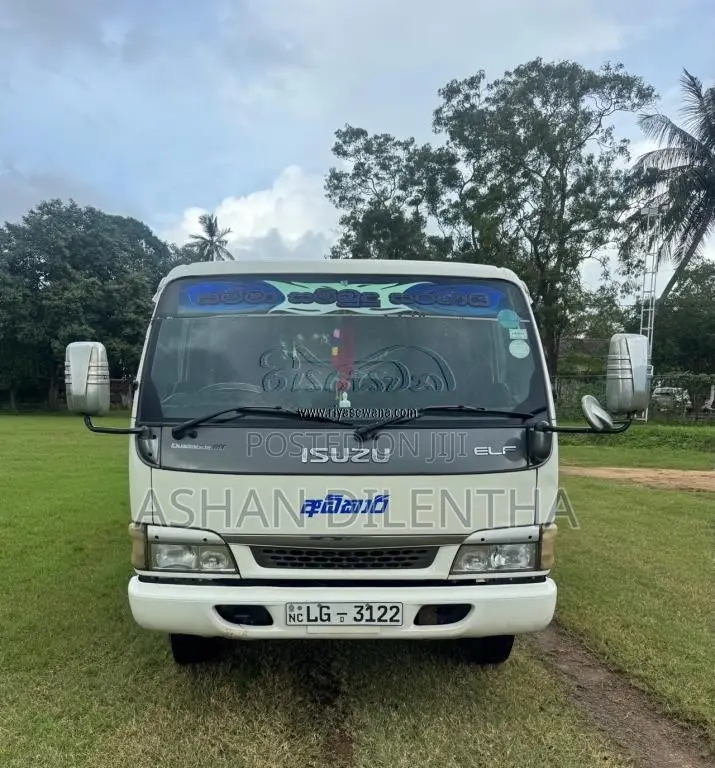 Isuzu ELF 350 2009 Lorry (Used)