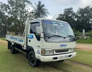 Isuzu ELF 350 2009 Lorry (Used)