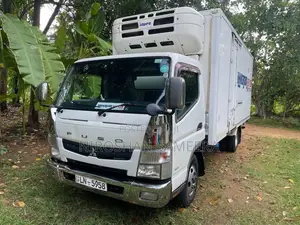 Mitsubishi Fuso 2012 Lorry (Used)
