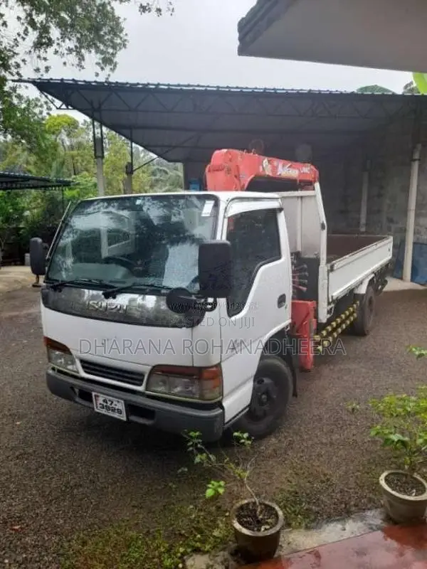 Isuzu Boom Truck 1990 Lorry (Used)