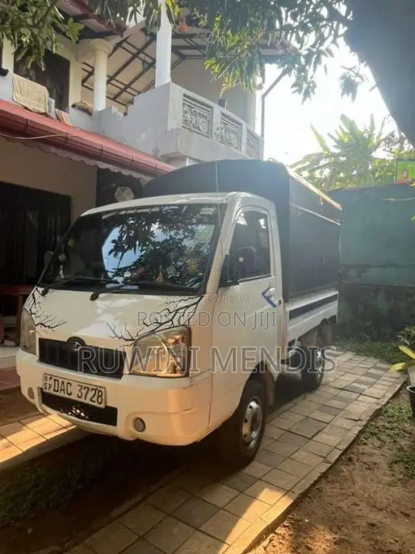 Mahindra Maxximo Plus 2015 Lorry (Used)