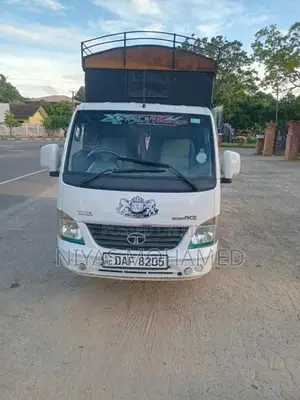Tata Super Ace 2017 Lorry (Used)