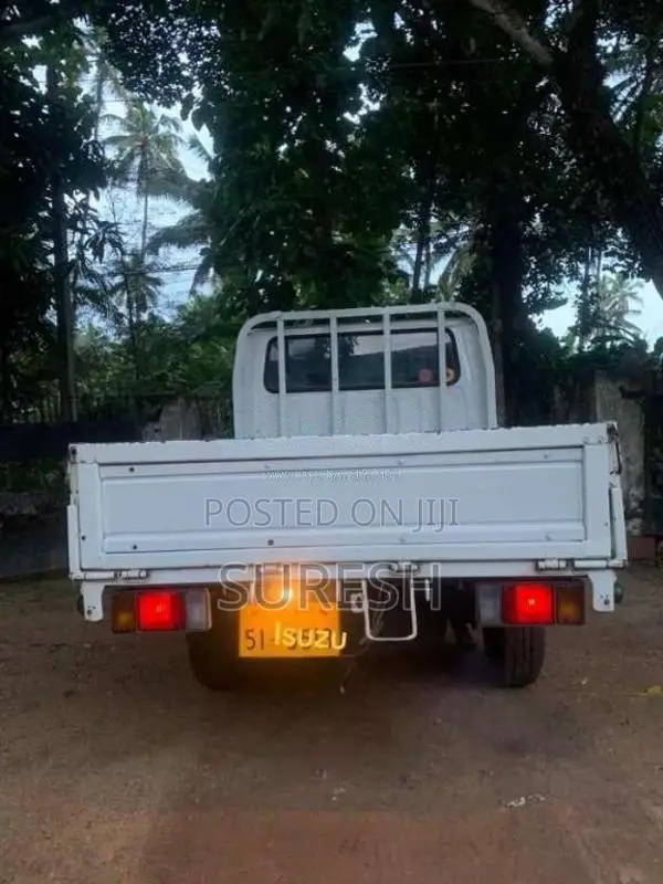 Isuzu WKR55E 1985 Lorry (Used)