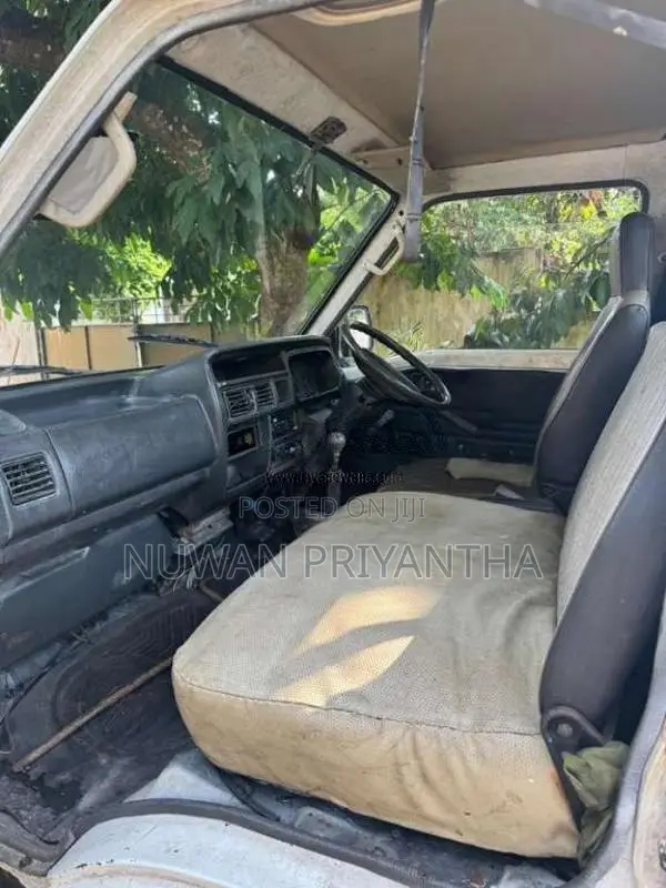 Nissan Vanette 1997 Lorry (Used)