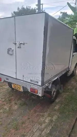 Suzuki Suzuki 2006 Lorry (Used)