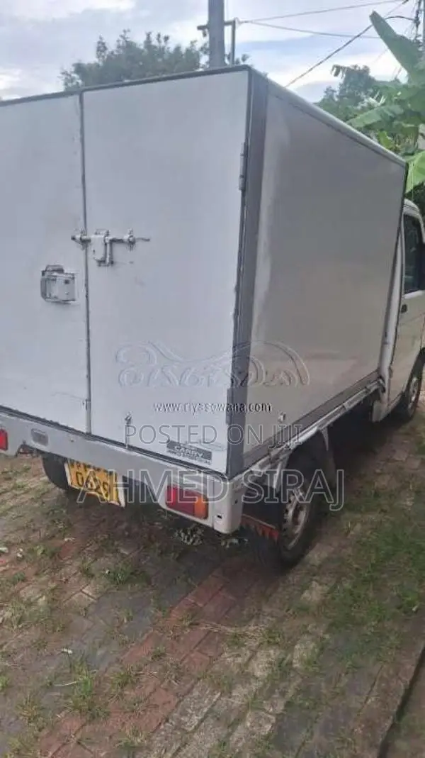 Suzuki Suzuki 2006 Lorry (Used)