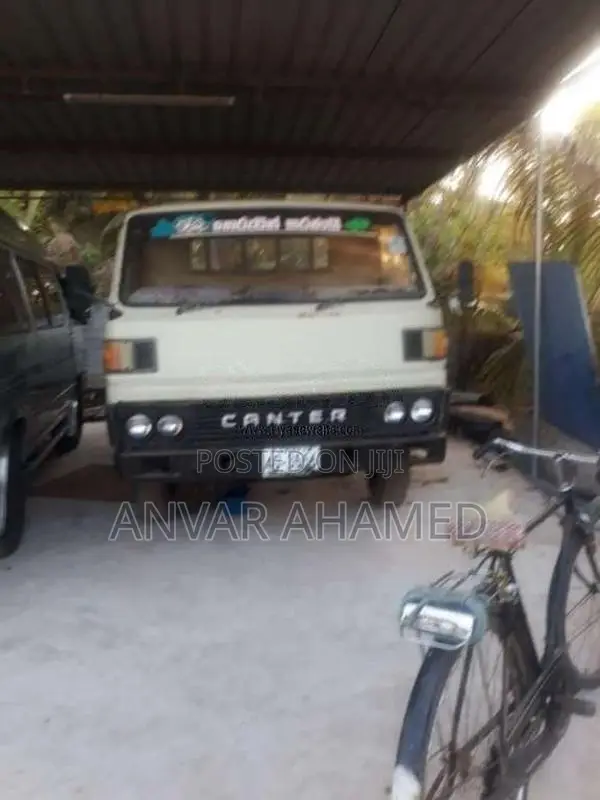 Mitsubishi Canter 1984 Lorry (Used)