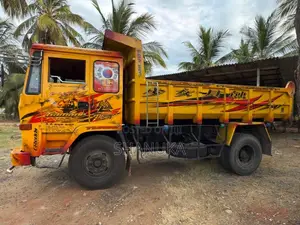 Ashok-Leyland Tipper 2012 Lorry (Used)