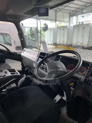 Isuzu Forward 2017 Lorry Unregistered (Recondition)