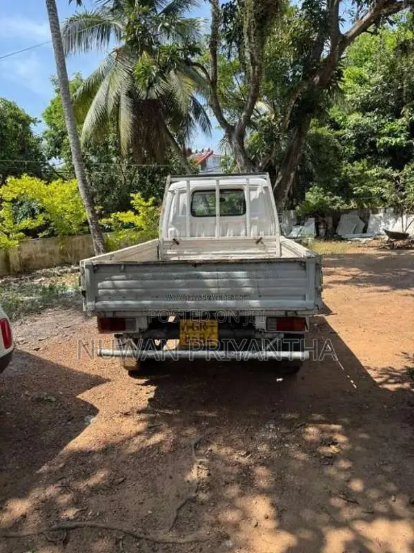 Nissan Vanette 1997 Lorry (Used)