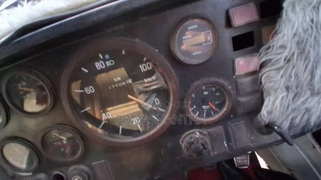 Tata Tipper 2006 Lorry (Used)