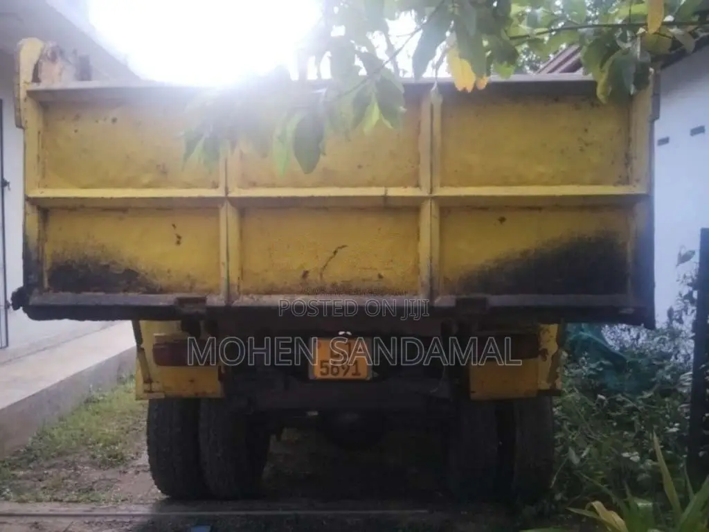 Ashok-Leyland Hino Turbo G45 2012 Lorry (Used)