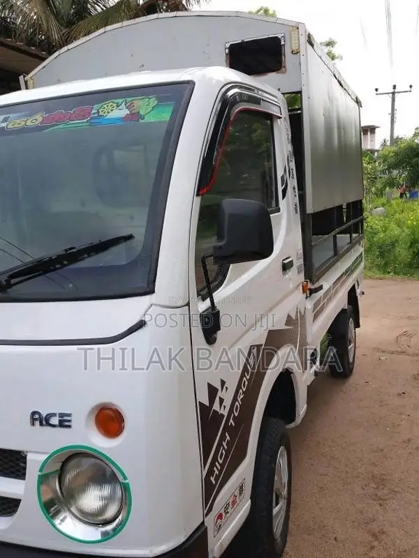 Tata Dimo Batta 2008 Lorry (Used)