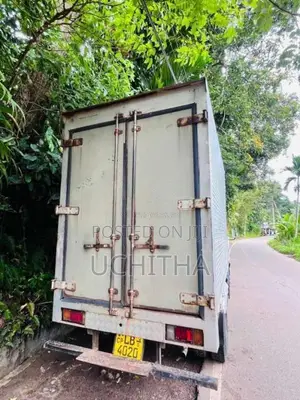 Isuzu KK-NHR69E 2000 Lorry (Used)