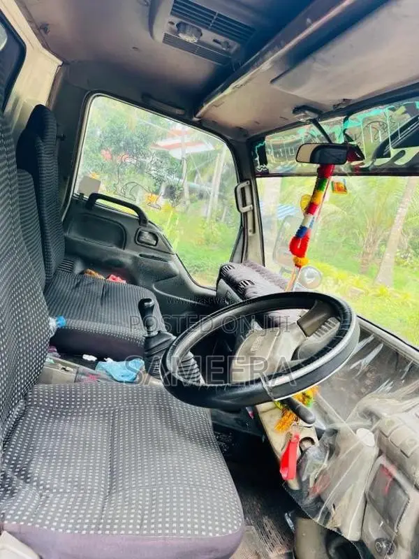 Isuzu Isuzu 1993 Lorry (Used)
