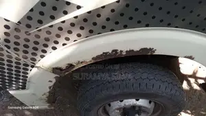Tata Dimo Batta 2017 Lorry (Used)
