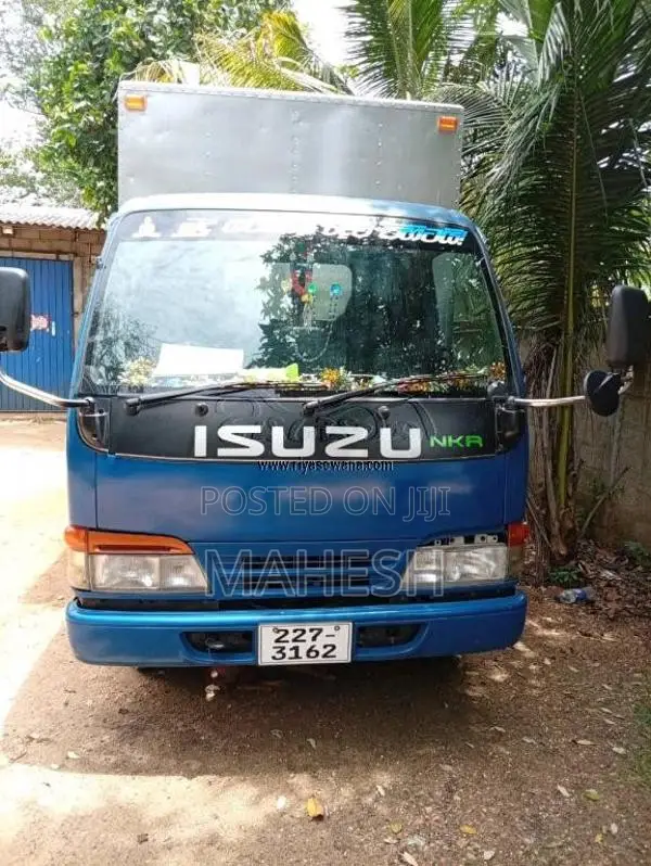 Isuzu ELF 1999 Lorry (Used)