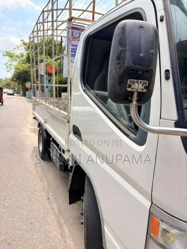 Mitsubishi Canter 2005 Lorry (Used)