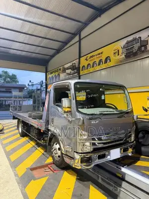 Isuzu Carrier 2017 Lorry Unregistered (Recondition)