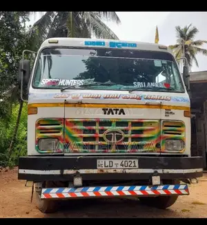 Tata 2516 2006 Lorry (Used)