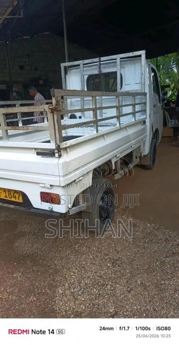 Tata Dimo Batta 2007 Lorry (Used)