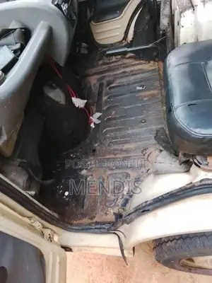 Tata Dimo Batta 2010 Lorry (Used)