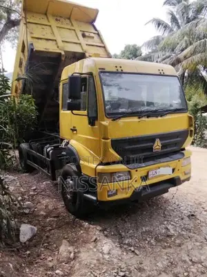 Tata Sinotruk HOWO Dump Truck Tipper 2017 Lorry (Used)