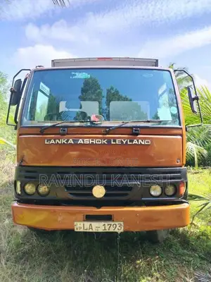 Ashok-Leyland E Comet 2005 Lorry (Used)