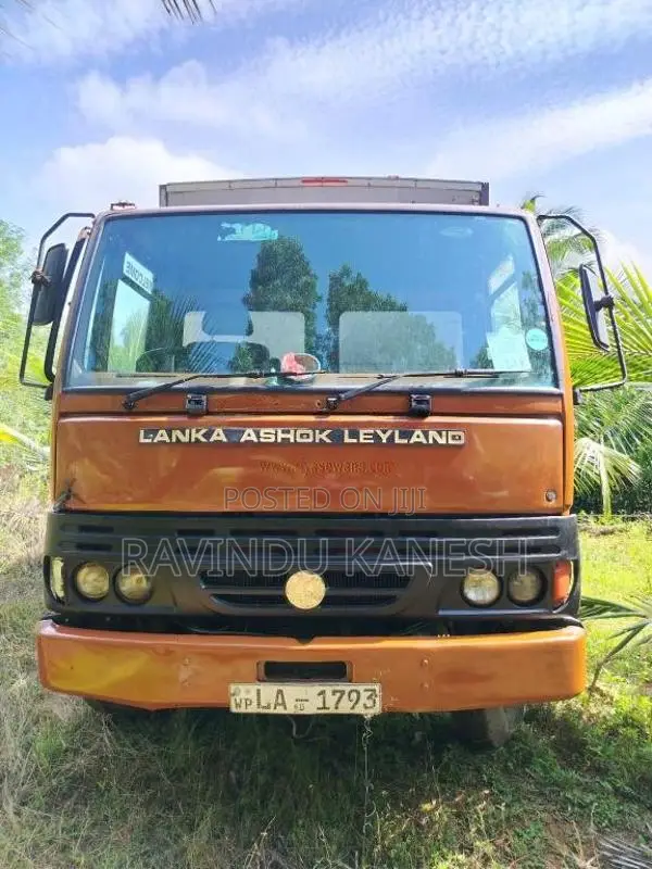 Ashok-Leyland E Comet 2005 Lorry (Used)