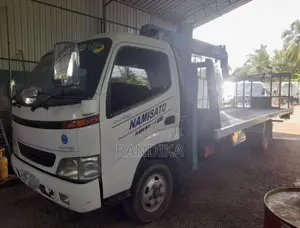Toyota Carrier 2003 Lorry (Used)