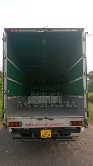 Mitsubishi Fuso 2006 Lorry (Used)