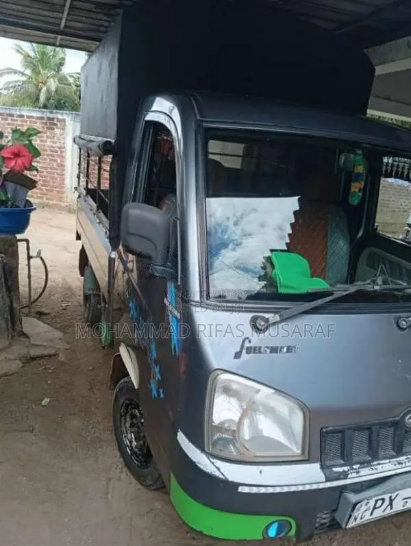 Mahindra Maxximo Plus 2013 Lorry (Used)